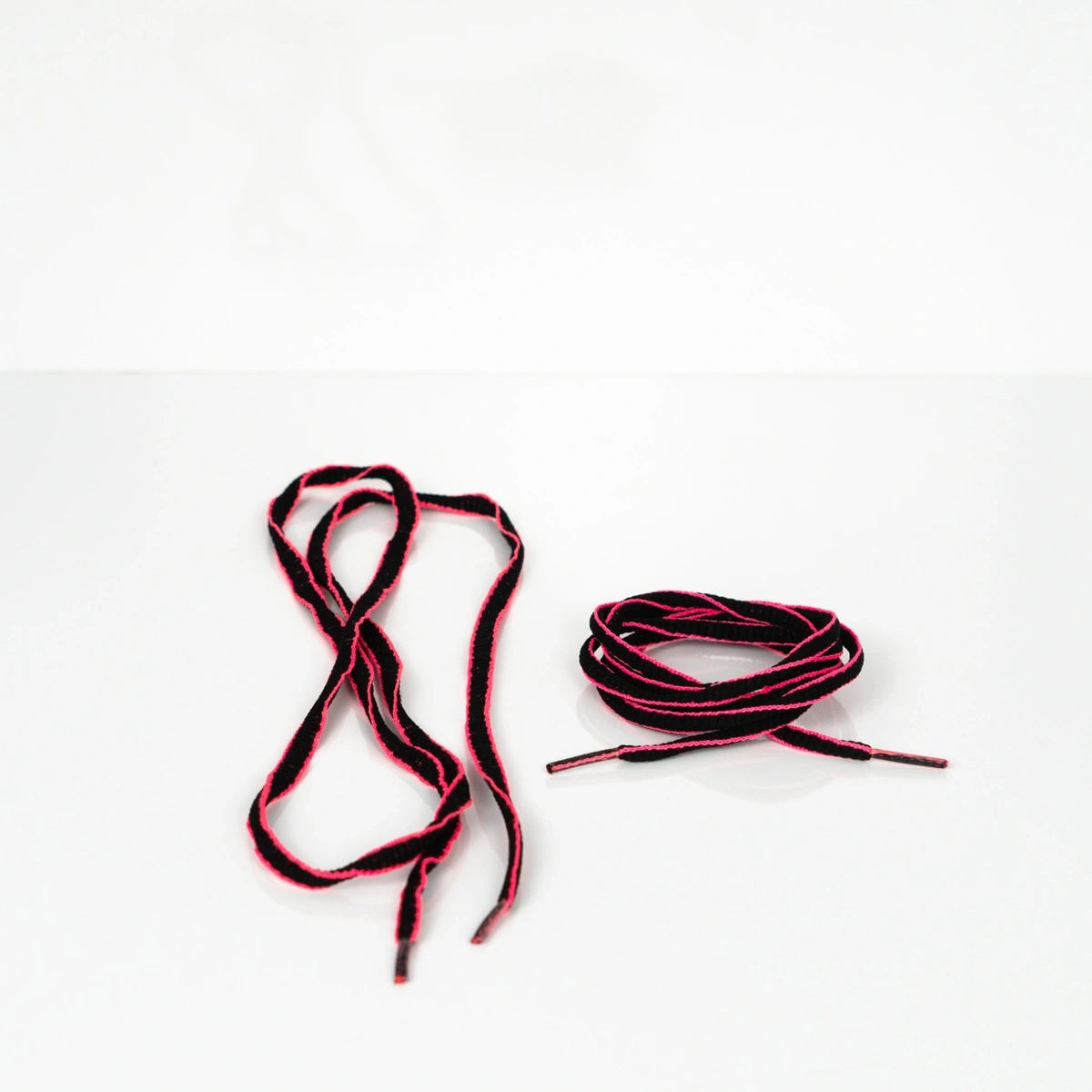 Par de Cadarço Redondo Bicolor 105cm para Tênis e Botas - Imagem 17